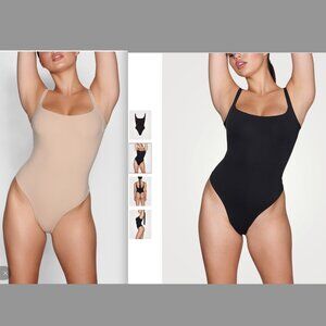 SKIMS Fits Everybody Square Neck Bodysuit 3 Pairs Bundle Size S